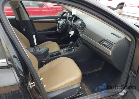 2020 Volkswagen Jetta 1.4T R-Line/1.4T S/1.4T Se из США, поврежденный, VIN 3VWCB7BU2LM063244